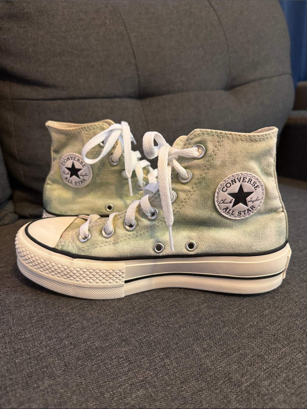 Converse Chuck Taylor All Star Platform High Top Women’s Size 5.5 Sage Green